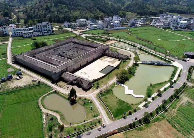 安远县东生围爱国主义教育基地2.jpg